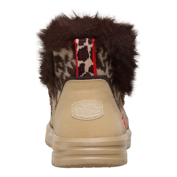 Hey Dude Camden Brushed Leopard Cozy Boots - Women’s Size 8 NWT - Picture 6 of 9